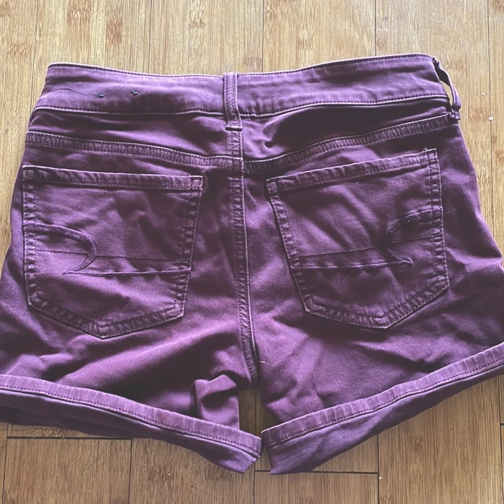 American Eagle Super Stretch High Waist Shorts - Picture 3 of 3